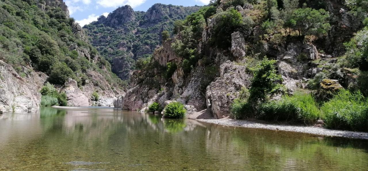 S'orrosa Bifamiliare In Montagna Panorama Stupendo Sardegna * Seulo